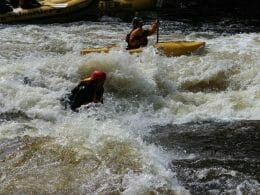 Descent of the Jacques-Cartier river rapids