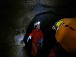 Inside the Le Spéos de la fée cave