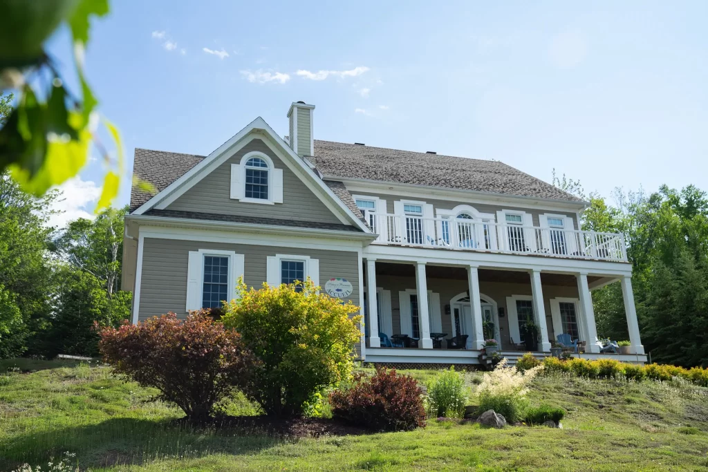 Devanture du gîte Nature et Pinceaux