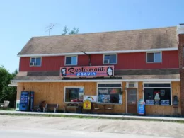 Front of Resto-Gîte Paquin in Belleterre, Quebec, Canada