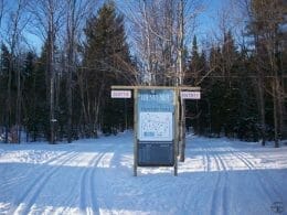 Departure from the trails of the Bord de l'eau ski club