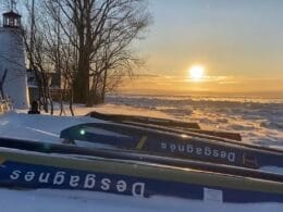 Les Traverseux – Canot à glace Charlevoix