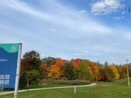 Pancarte à l'entrée du parc Les Salines à Saint-Hyacinthe