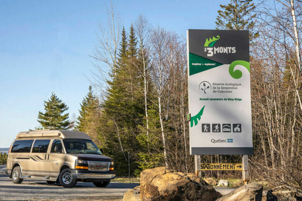 Entrance to the Vimy Ridge sector of the 3 Monts trails