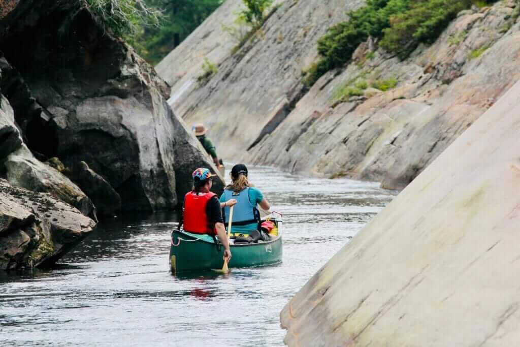 Canoeing in Parc national de la Jacques-Cartier