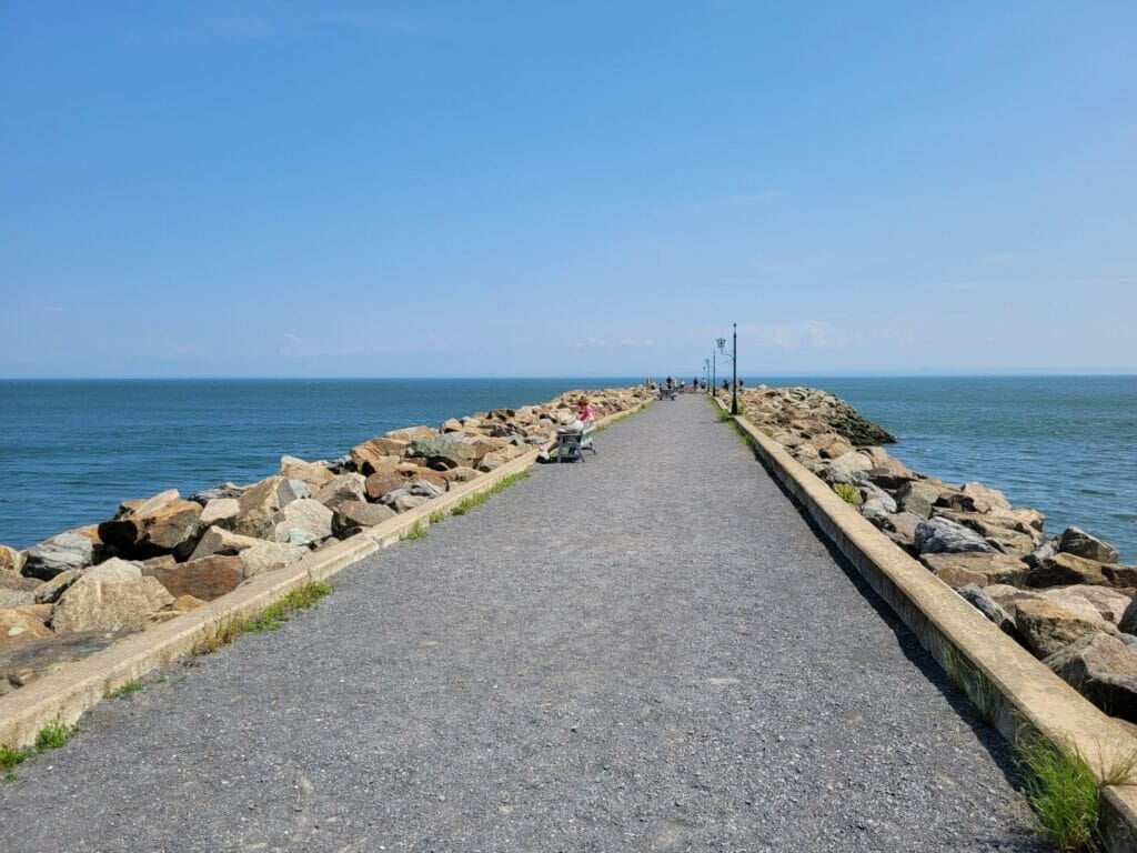 Jetée des Capelans à Saint-Irénée
