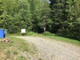 Début sentier pédestre de St-Léon-de-Standon