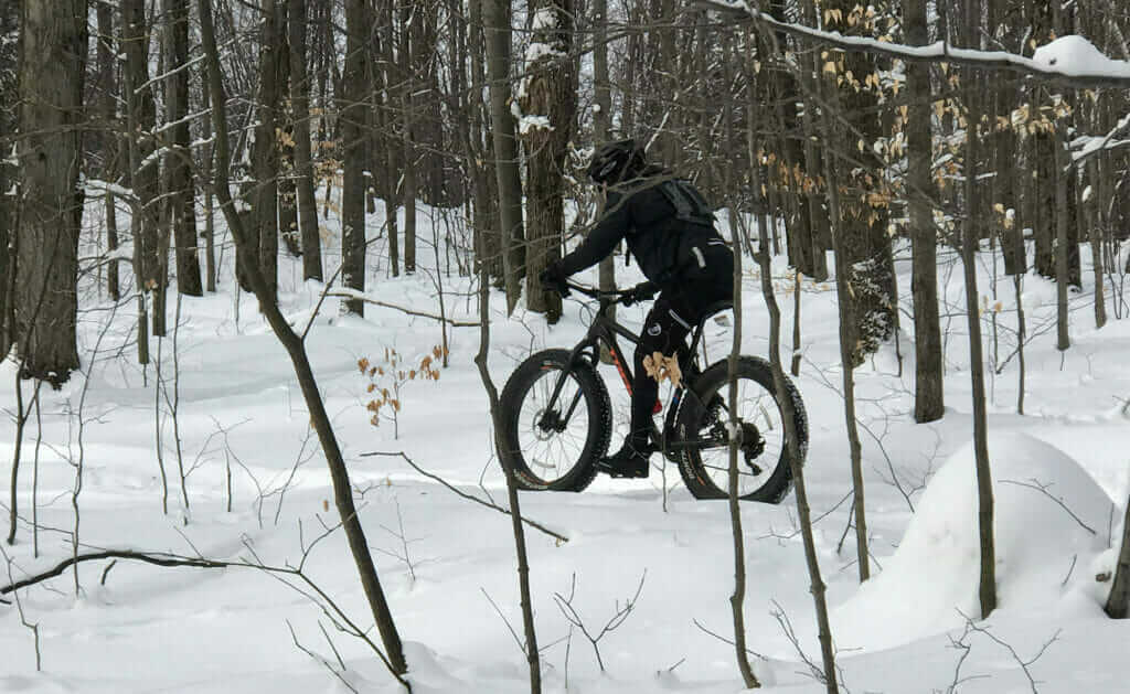 Fatbike on the trails of Bromont's Parc des Sommets in winter