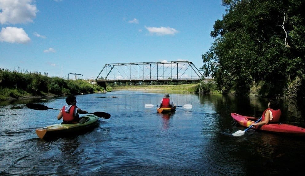 Kayaks sur la rivière Châteauguay entre Athelstan et Huntingdon