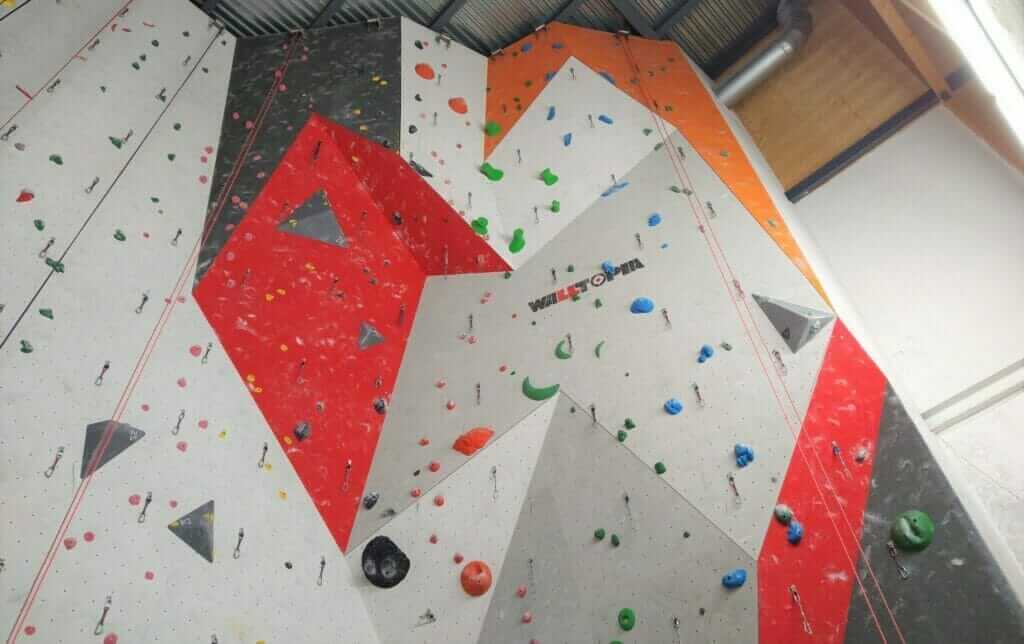 Indoor climbing wall at Maïkan Aventure