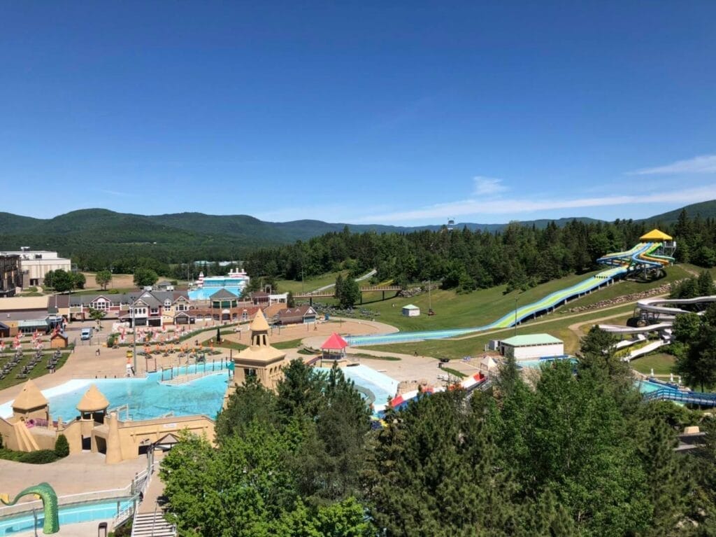 Outdoor water park at Village Vacances Valcartier