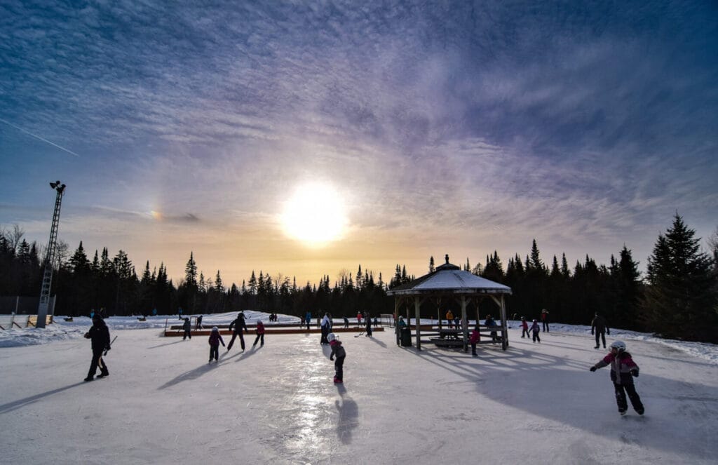 Skating rink at Base plein air André-Nadeau in Sherbrooke