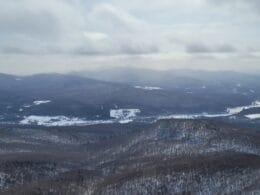 Vue sur le Vermont au sommet du Round Top