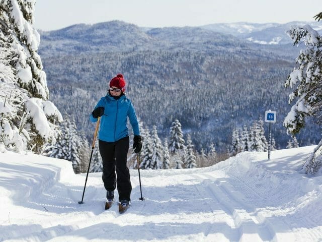 Ski de fond dans les sentiers du Camp Mercier
