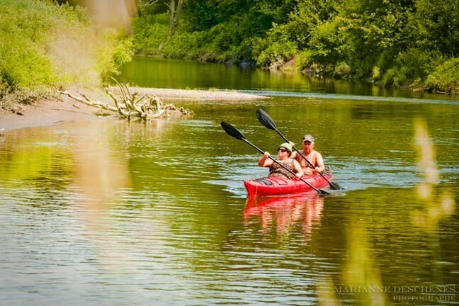 Kayak tandem sur la rivière Missisquoi